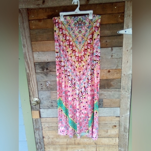 Women's Colorful Aztec Print Maxi Skirt Size Medium Boho Bohemian Barbiecore - Picture 1 of 5
